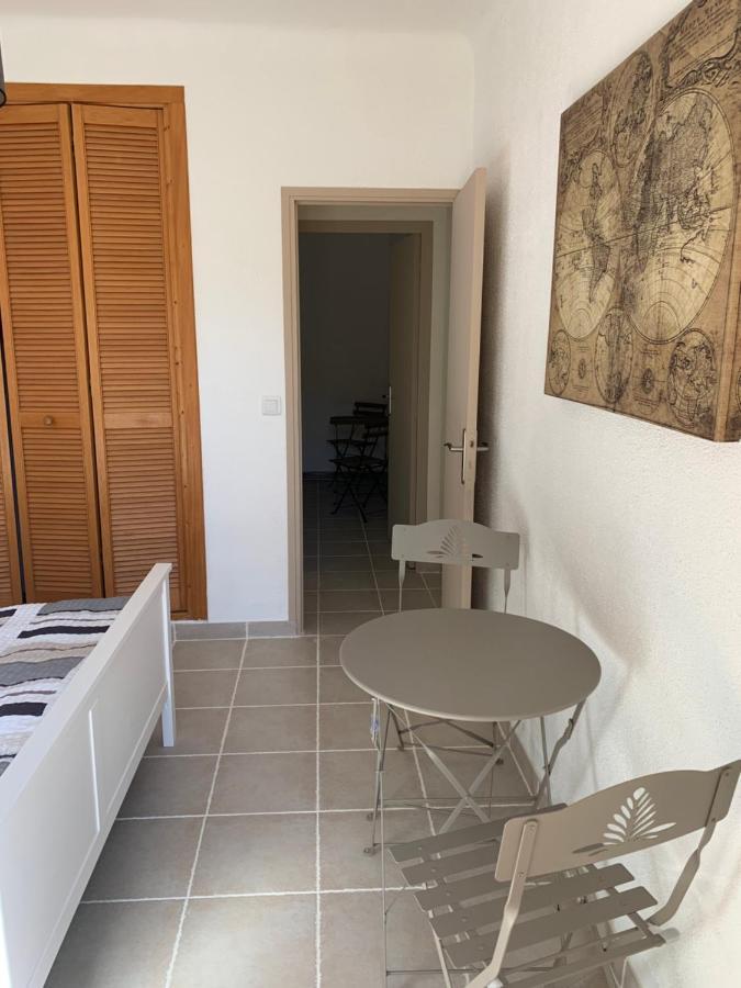 Les Oliviers Villa Vaugines Exterior foto